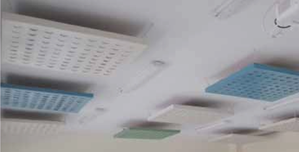 El alumnado del CIFO elabora islas para mejorar la acústica en el aula